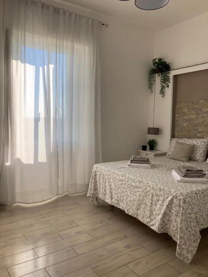 Prima Stella Tourist Rooms 민투르노 외부 사진