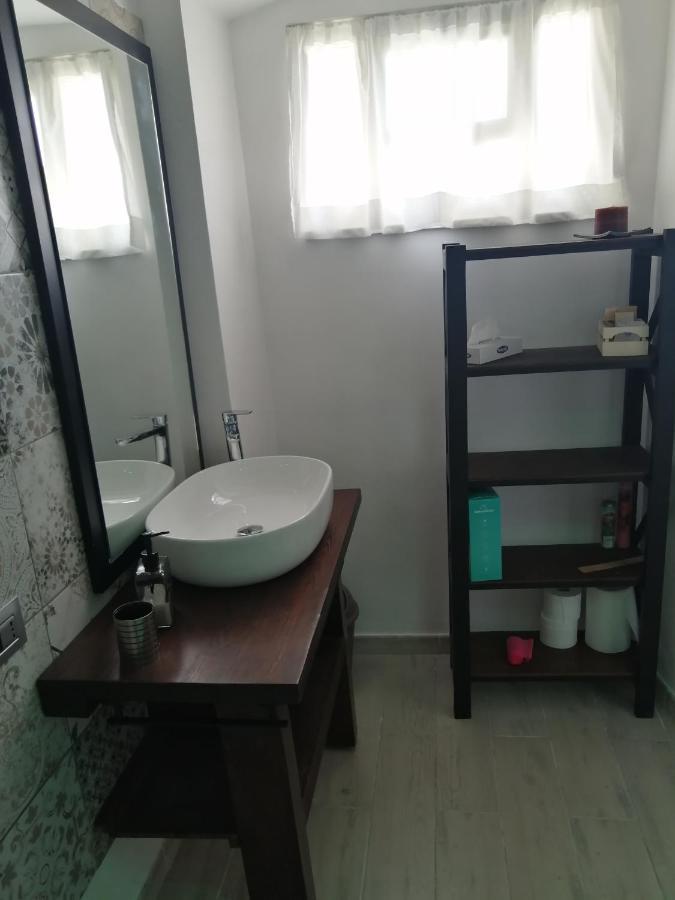 Prima Stella Tourist Rooms 민투르노 외부 사진
