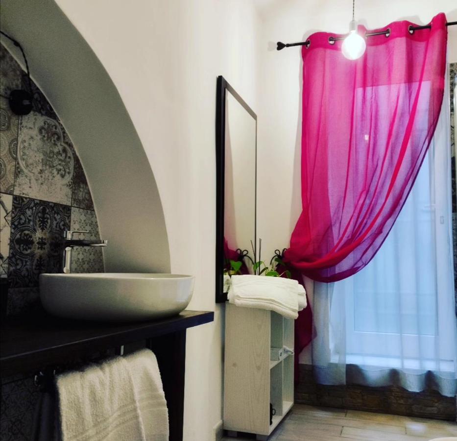 Prima Stella Tourist Rooms 민투르노 외부 사진